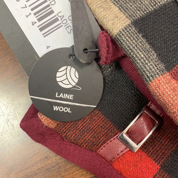 Ladies plaid burgundy-beige-red and black plaid design. Brand new with tags. - Picture 5 of 6